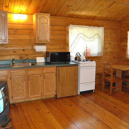 Robin Hill Camping Resort One-Bedroom Cottage 8 Lenhartsville Εξωτερικό φωτογραφία