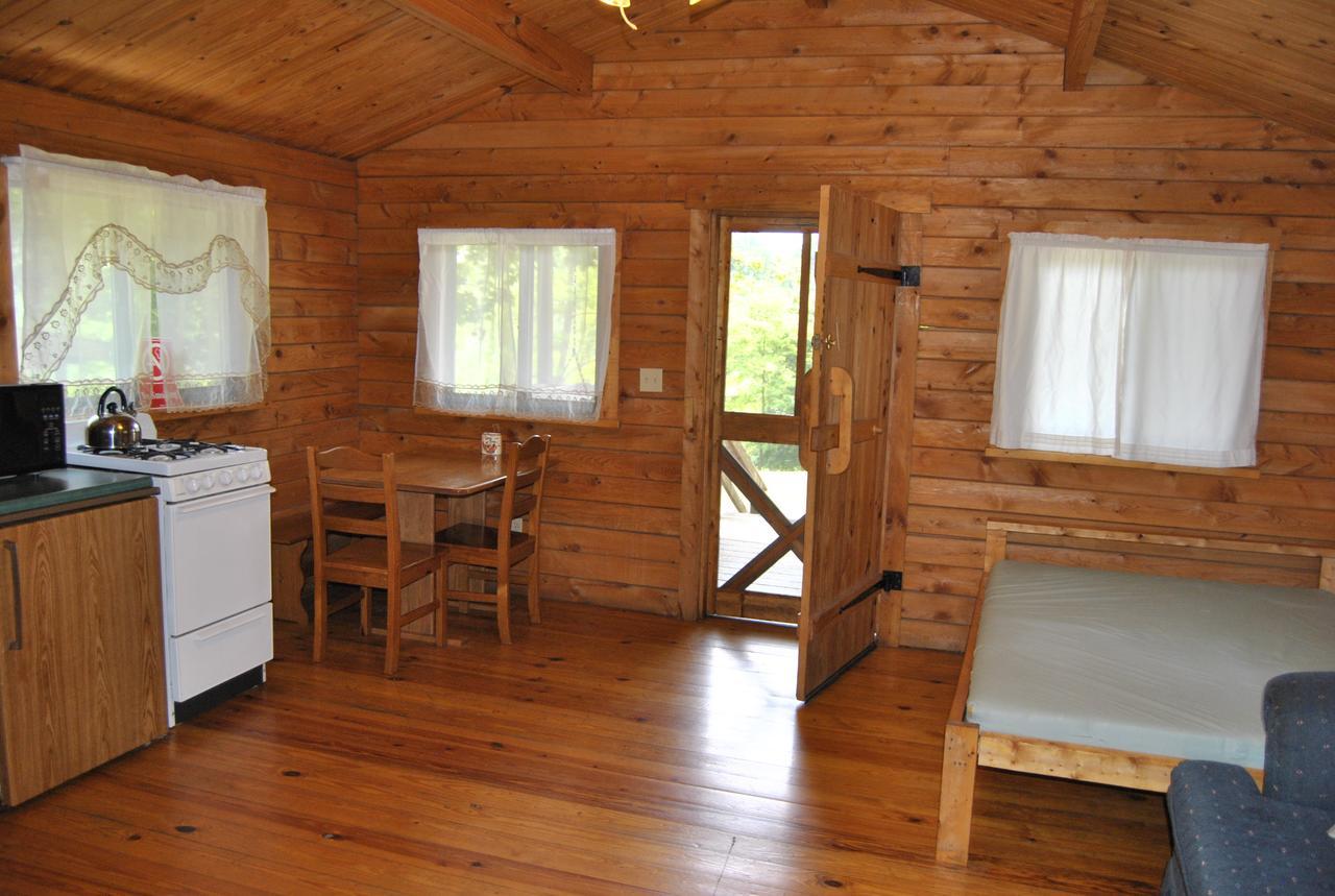 Robin Hill Camping Resort One-Bedroom Cottage 8 Lenhartsville Εξωτερικό φωτογραφία